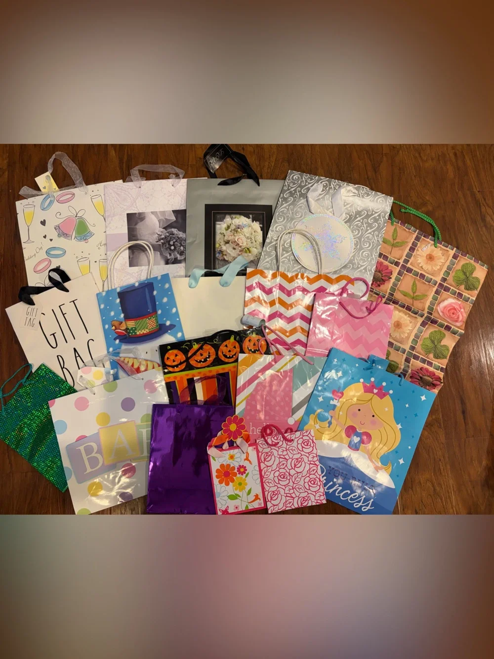Assorted Party Gift Bags - Mixed Colors bundle of 18